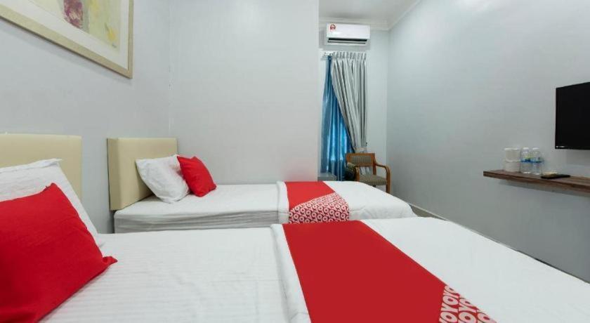 Oyo 90234 Sungai Rengit City Resort 2 Kampung Sungai Rengit Экстерьер фото