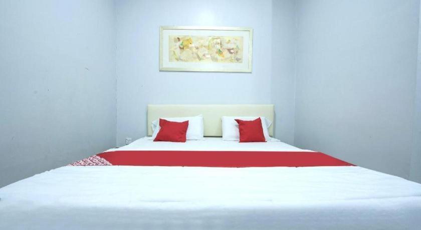 Oyo 90234 Sungai Rengit City Resort 2 Kampung Sungai Rengit Экстерьер фото