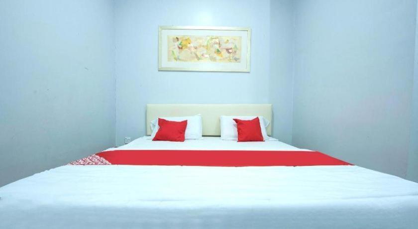 Oyo 90234 Sungai Rengit City Resort 2 Kampung Sungai Rengit Экстерьер фото